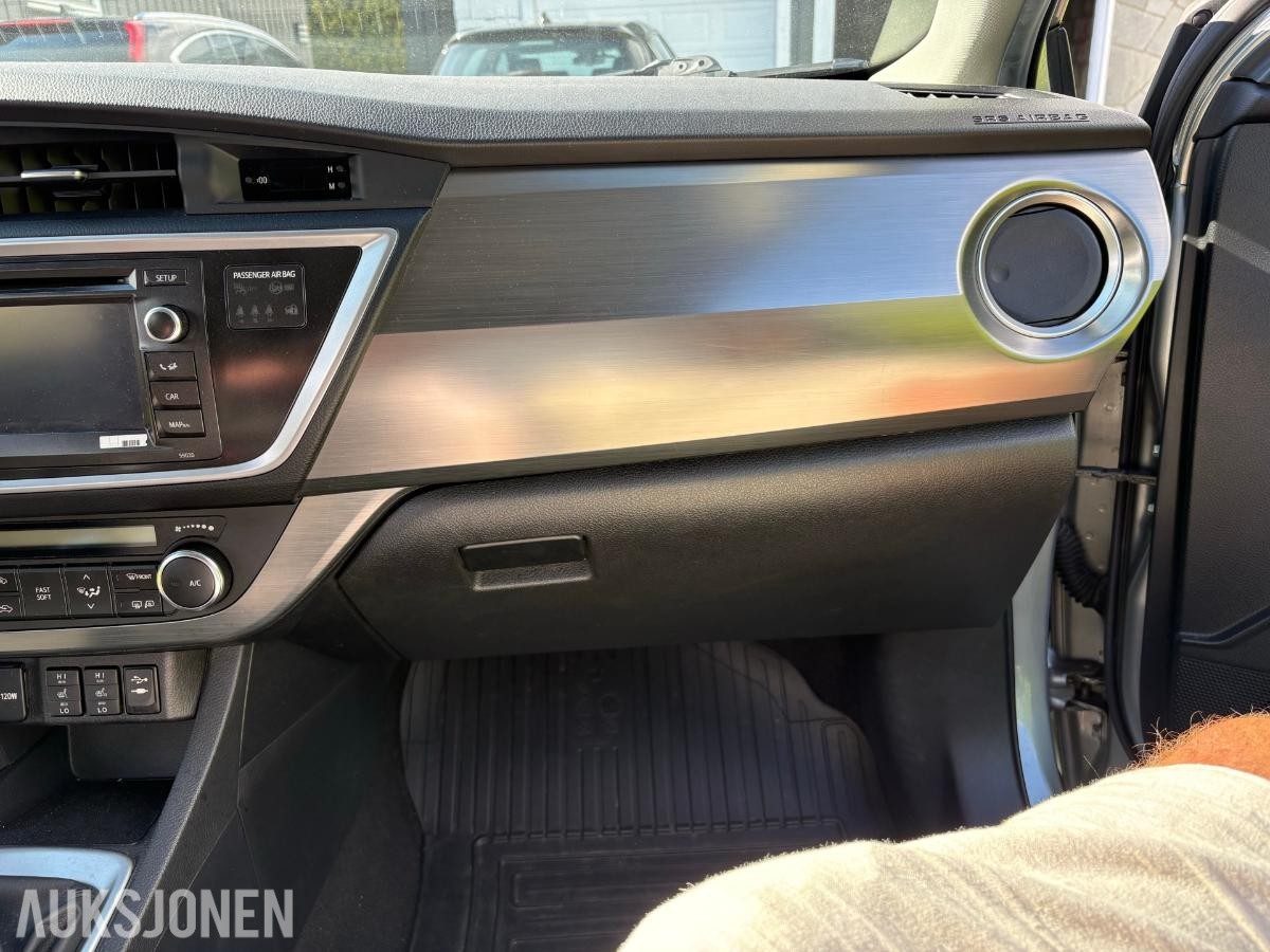 2013 Toyota Auris 1.3, 96238km, Hengerfeste, Ryggekamera